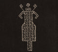 Bild in Galerie-Betrachter laden, Wider cream embroidery detail on The Ward Faded Black women’s T-shirt
