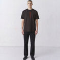 Bild in Galerie-Betrachter laden, The Papyrus embroidered T-shirt in coal with hieroglyphic-style chest motif, front view