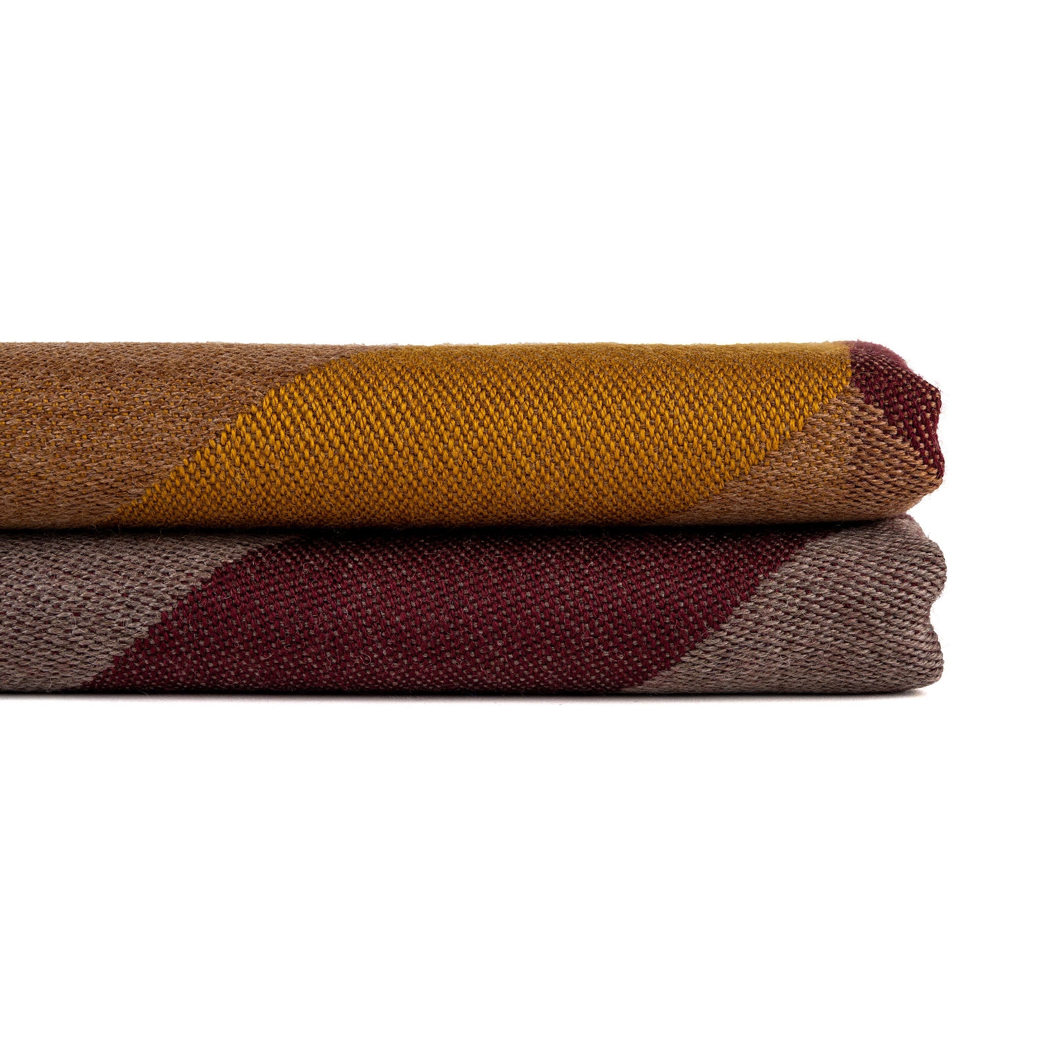 ORLANDO Virgin Wool Throw Blanket Burgundy - GordinathrowEagle Products