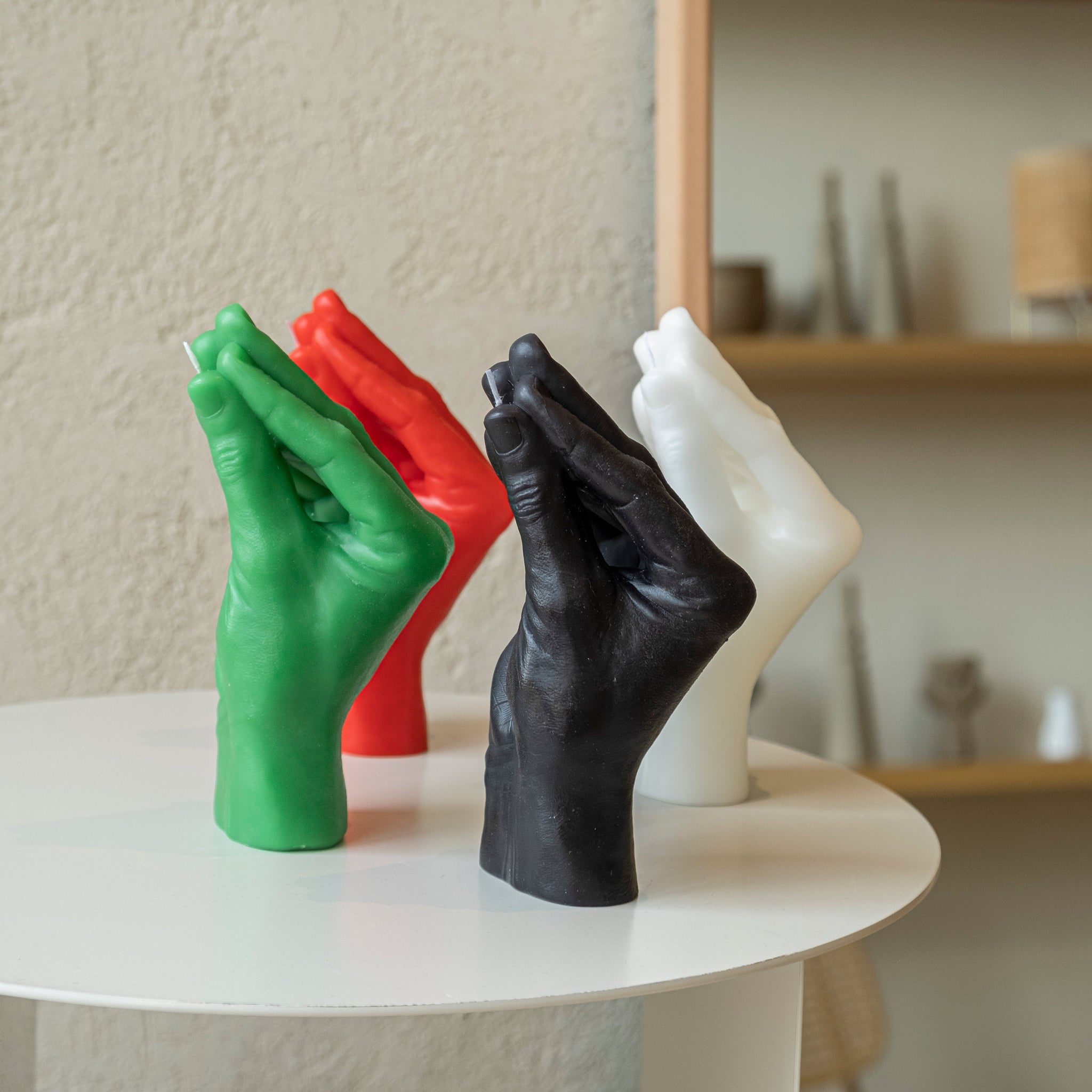 Italian Gesture Candle Black - GordinaHand Gesture CandlesCandlehand