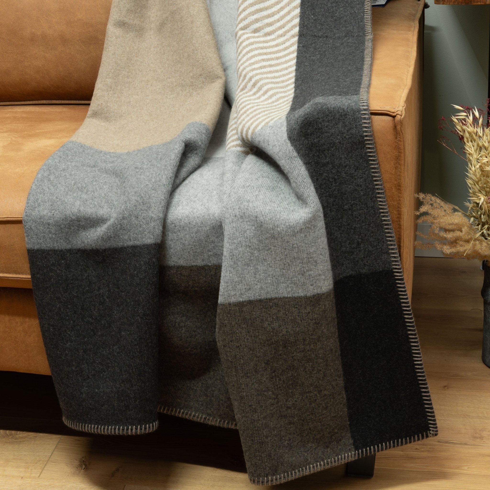 MONTREAL Virgin Wool Throw Blanket - GordinathrowEagle Products