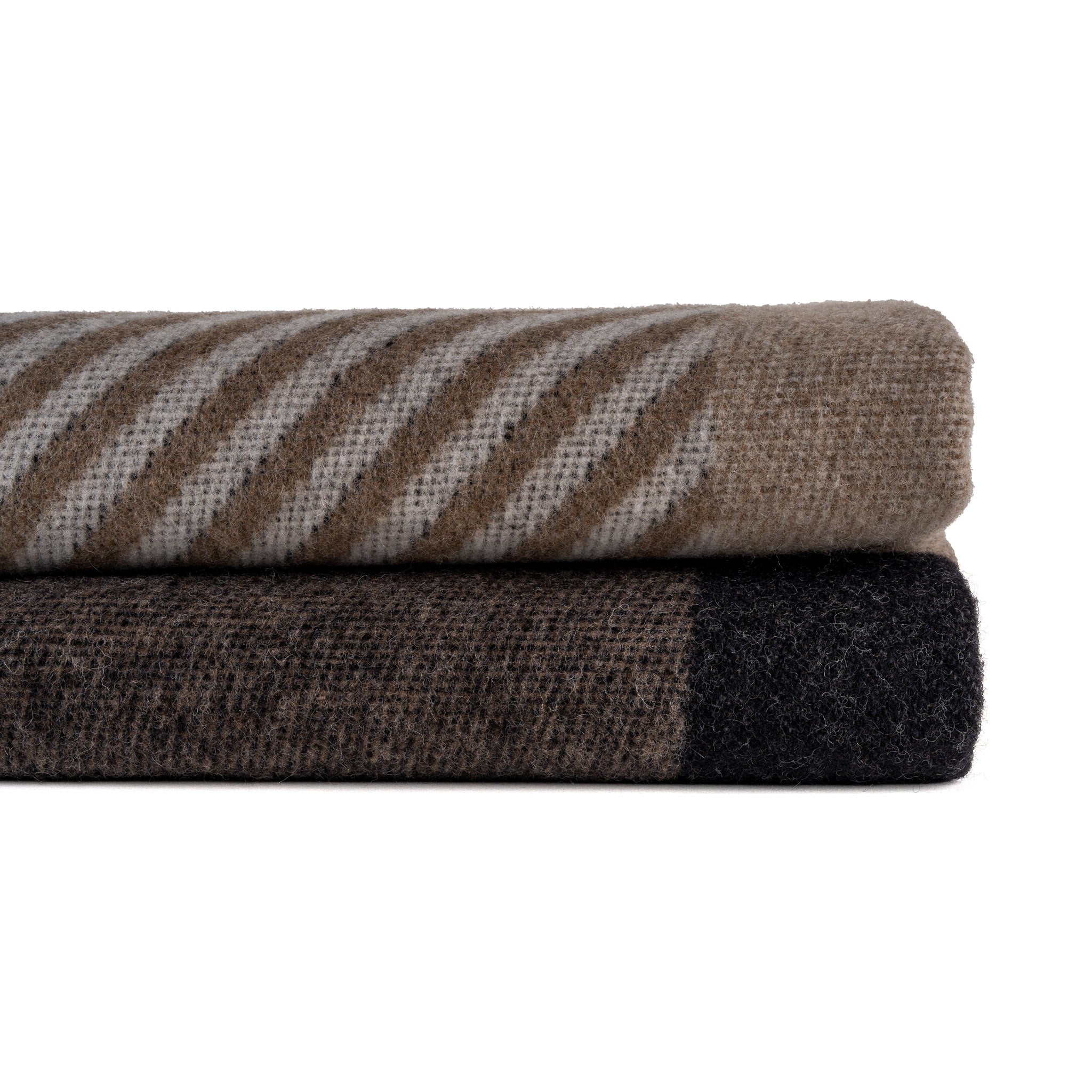 MONTREAL Virgin Wool Throw Blanket - GordinathrowEagle Products